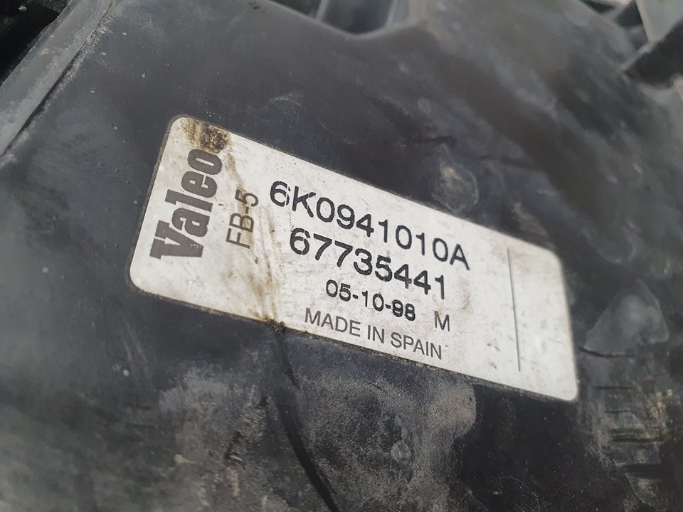 Faro Derecho para Seat Cordoba Berlina (6K2)