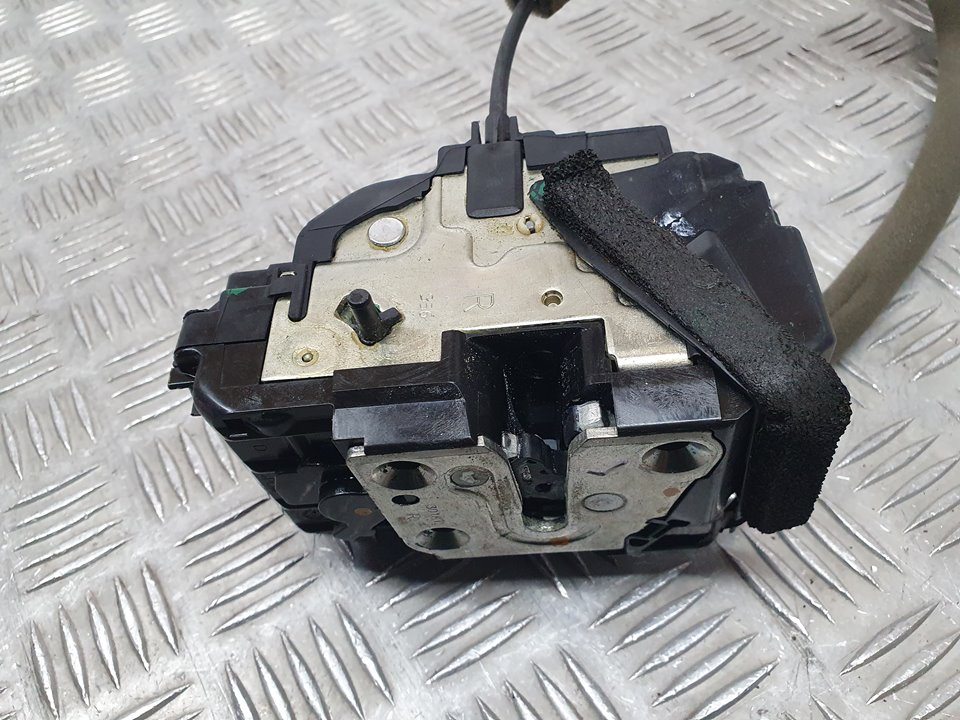 Cerradura Puerta Trasera Derecha para Nissan Pulsar (C13)