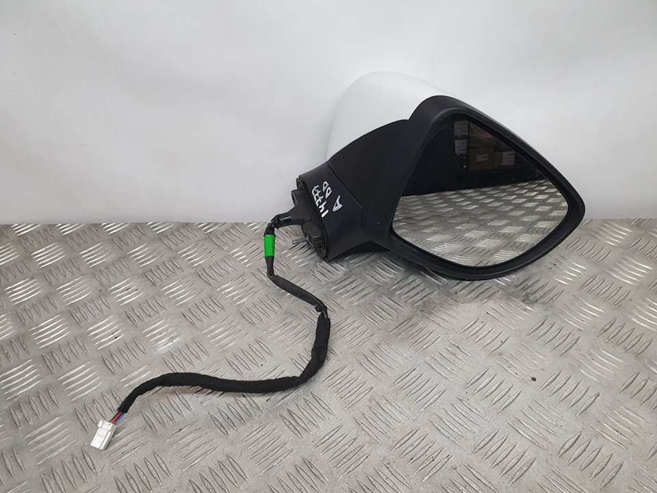 Retrovisor Derecho para Nissan Micra V (K14)