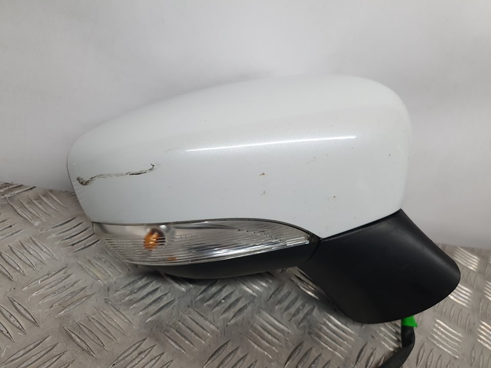 Retrovisor Derecho para Nissan Micra V (K14)