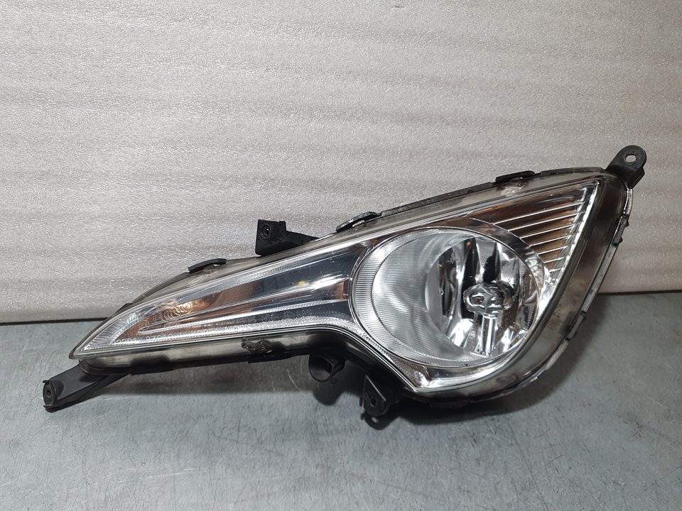 Faro Antiniebla Izquierdo para Hyundai I40