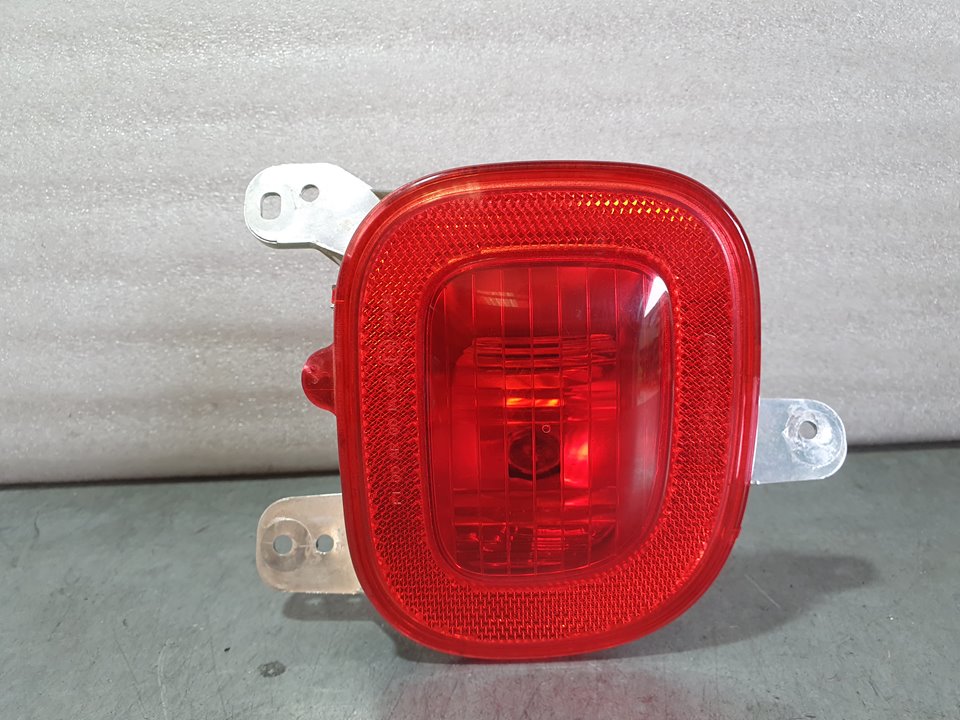 Piloto Trasero Izquierdo Paragolpes para Fiat Panda (319)