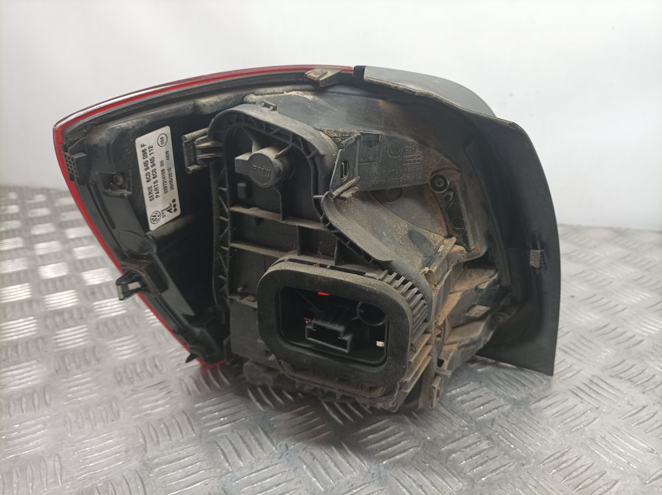 Piloto Trasero Derecho para Volkswagen Polo (6C1)