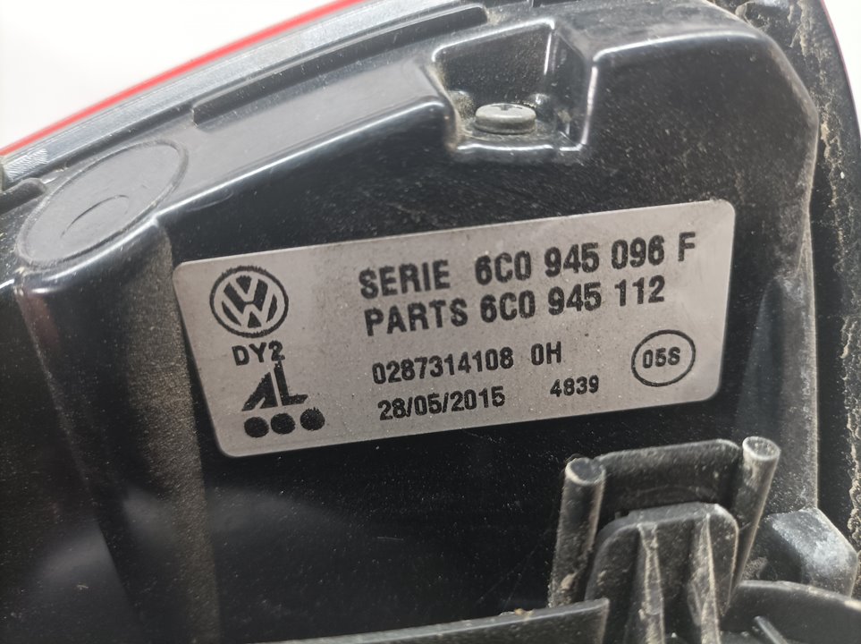 Piloto Trasero Derecho para Volkswagen Polo (6C1)