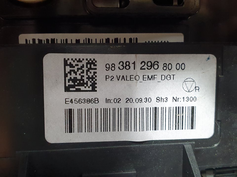 Sistema Navegacion Gps para Peugeot 2008 (P1)