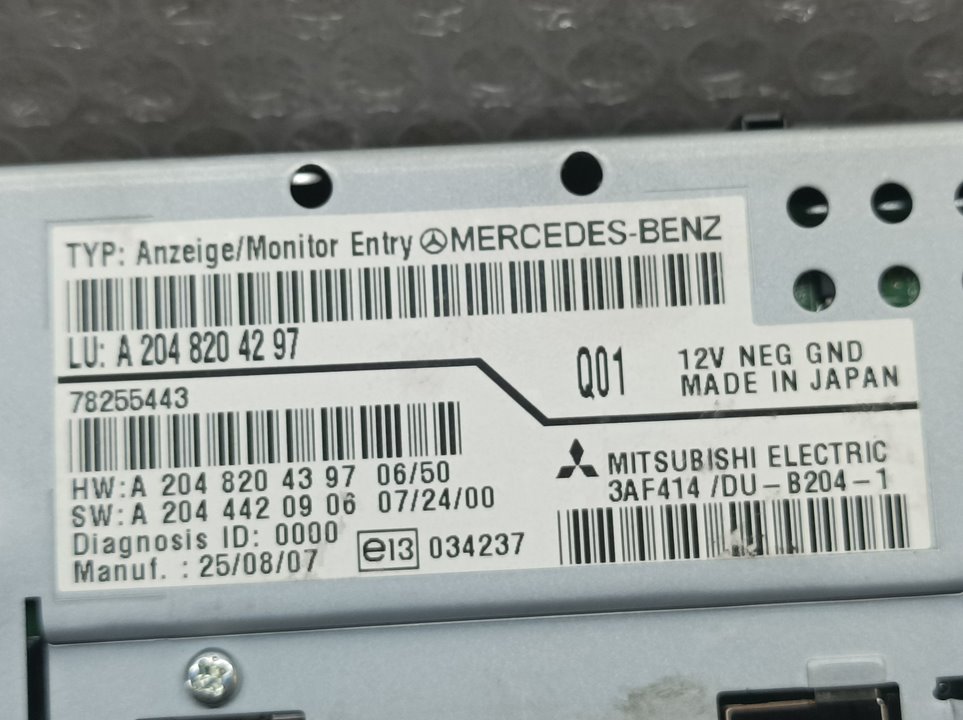 Pantalla Multifuncion para Mercedes-Benz Clase C (W204) Berlina
