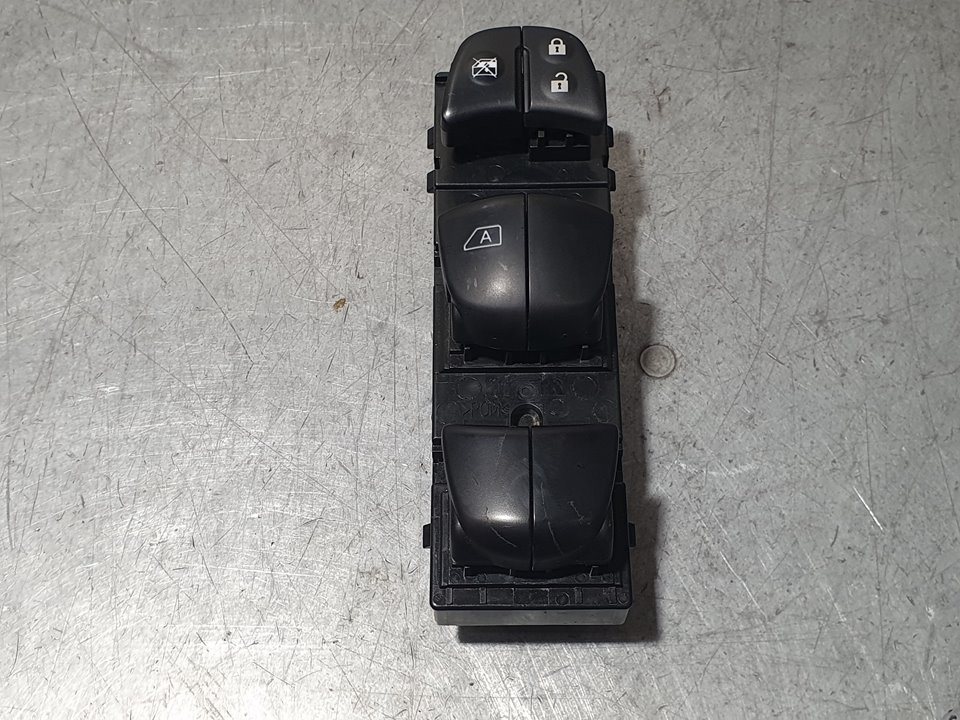 Mando Elevalunas Delantero Izquierdo para Nissan Pulsar (C13)
