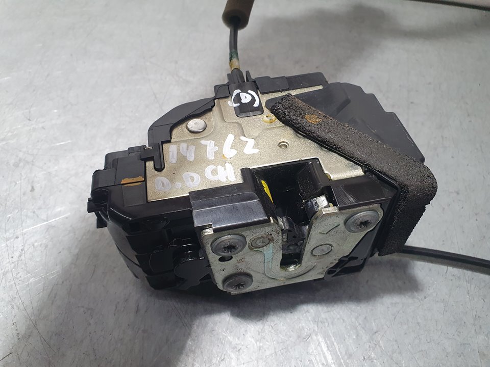 Cerradura Puerta Delantera Derecha para Nissan Pulsar (C13)