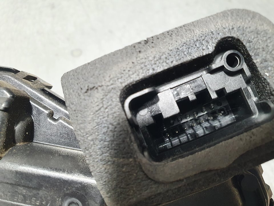 Cerradura Puerta Delantera Derecha para Volkswagen Polo