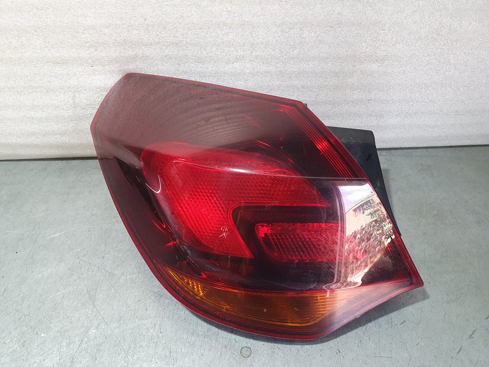Piloto Trasero Izquierdo para Opel Astra J Lim.
