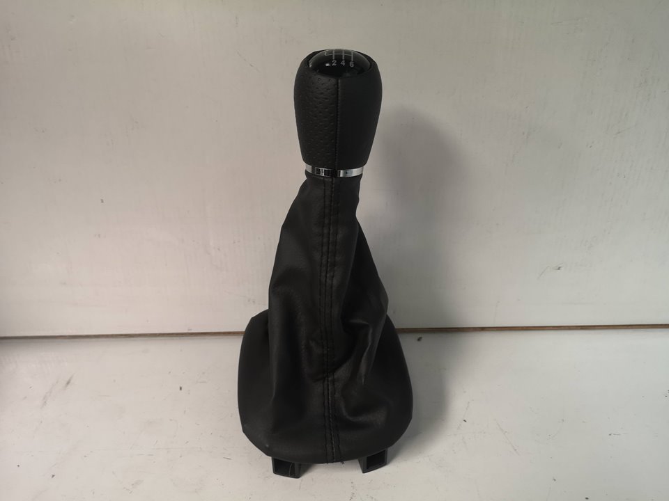 Recambio Pomo Con Guarnecido para Seat Leon (1M1)
