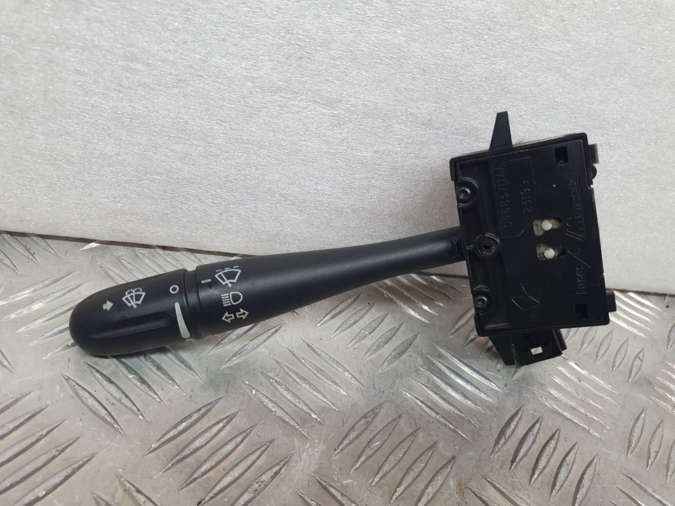Mando Limpia para Chrysler Voyager (Rg)