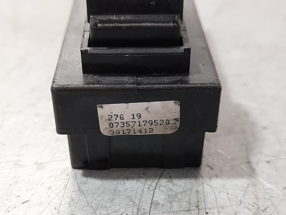 Mando Elevalunas Trasero Izquierdo para Fiat Tipo Ii (357) Berlina