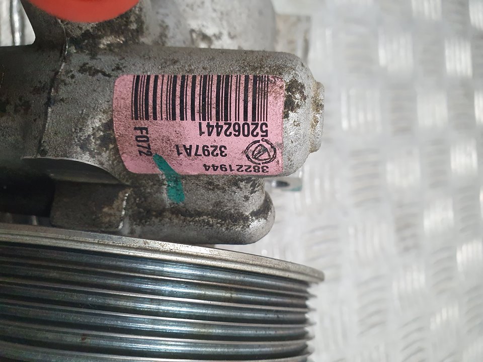 Bomba Direccion para Opel Combo D