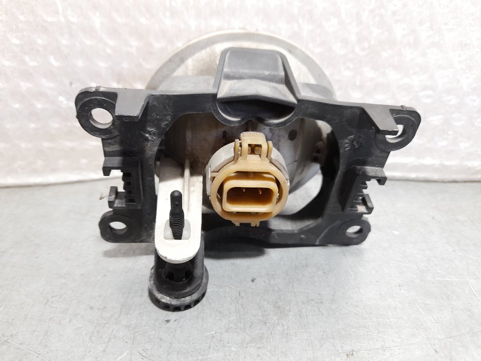 Faro Antiniebla Izquierdo para Peugeot 3008