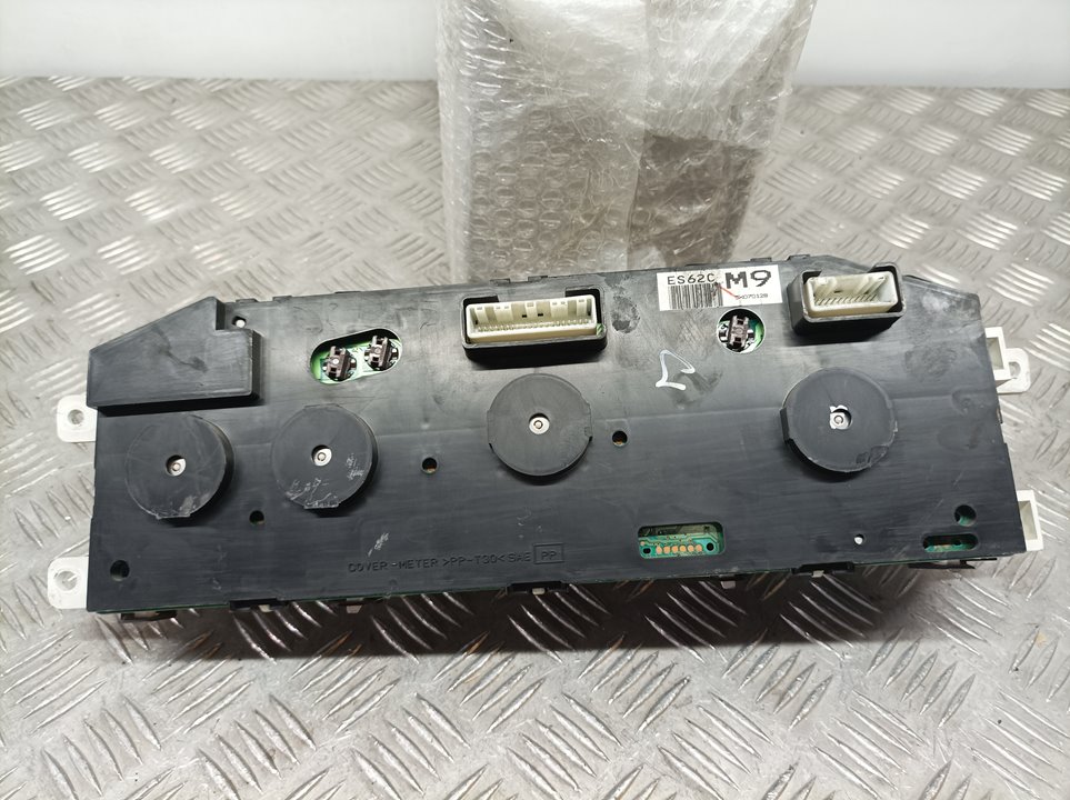 Cuadro Instrumentos para Nissan X-Trail (T30)