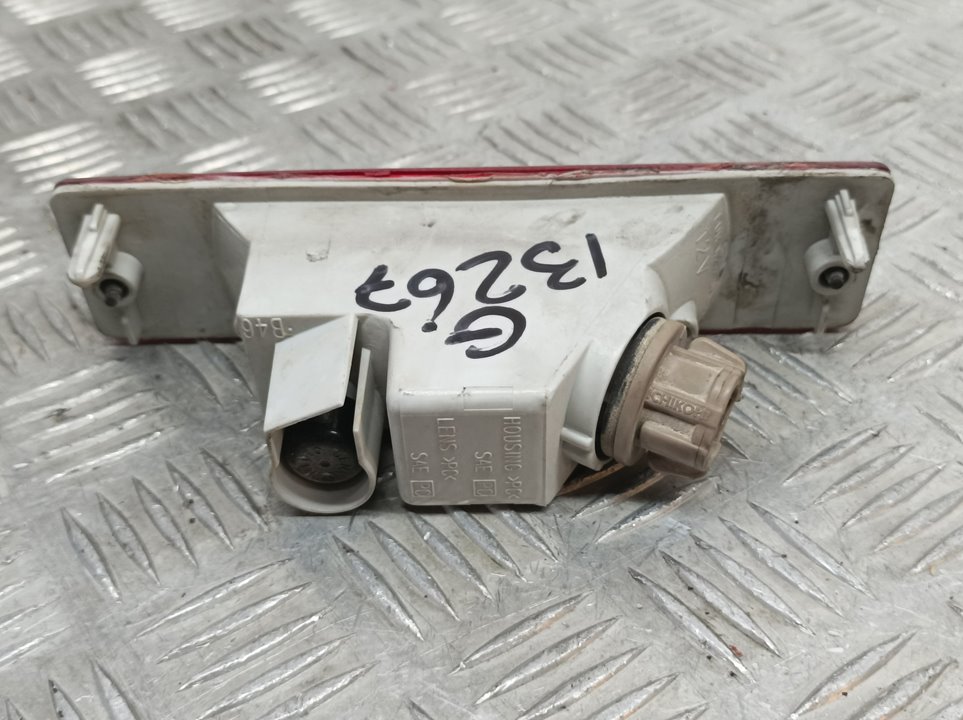Piloto Trasero Central para Nissan X-Trail (T30)
