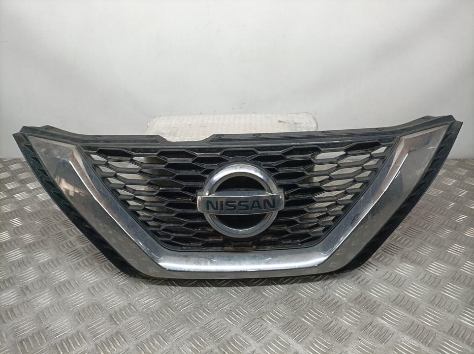 Rejilla Delantera para Nissan Qashqai (J11)