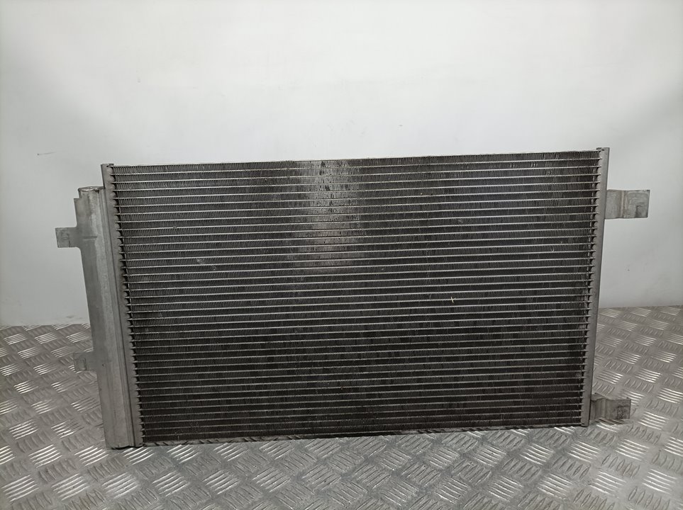 Condensador / Radiador Aire Acondicionado para Nissan Qashqai (J11)