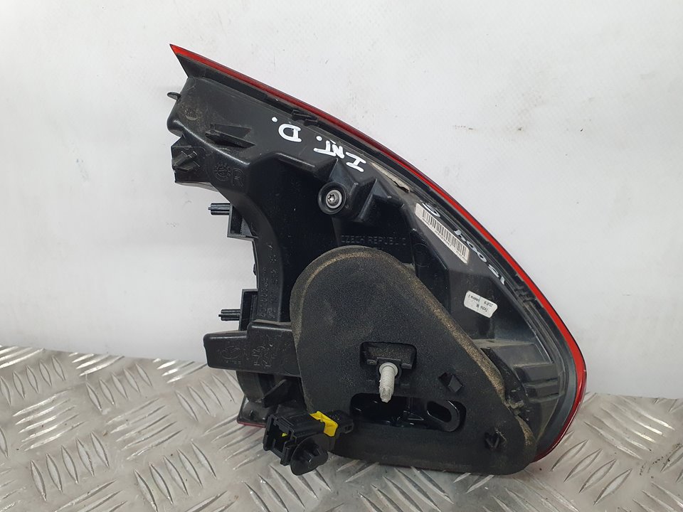 Piloto Trasero Derecho para Peugeot 2008 (--.2013->)