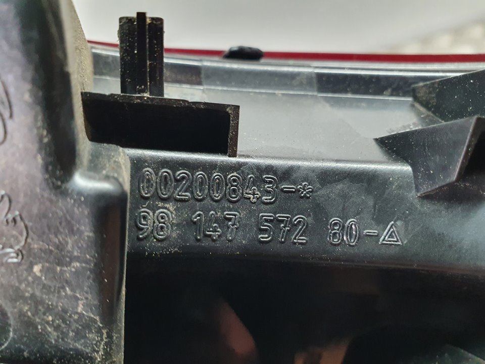 Piloto Trasero Derecho para Peugeot 2008 (--.2013->)