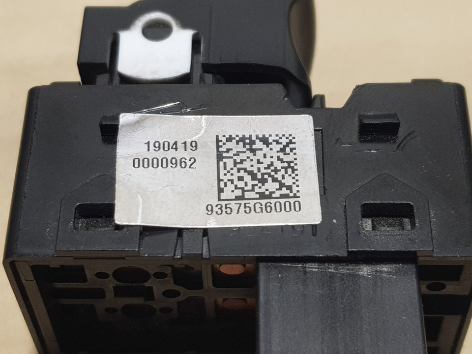 Mando Elevalunas Delantero Derecho para Kia Picanto (Ja)