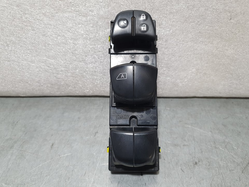 Mando Elevalunas Delantero Izquierdo para Nissan Pulsar (C13)