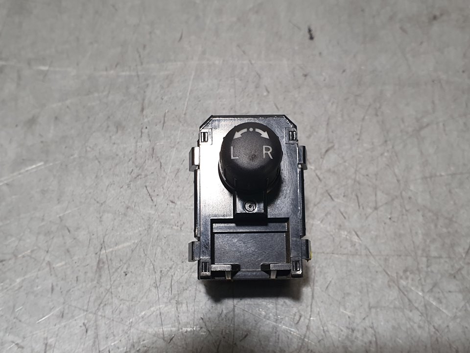 Mando Retrovisor para Nissan Pulsar (C13)