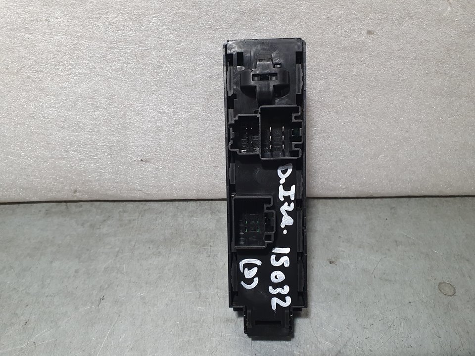 Mando Elevalunas Delantero Izquierdo para Ford Transit Courier