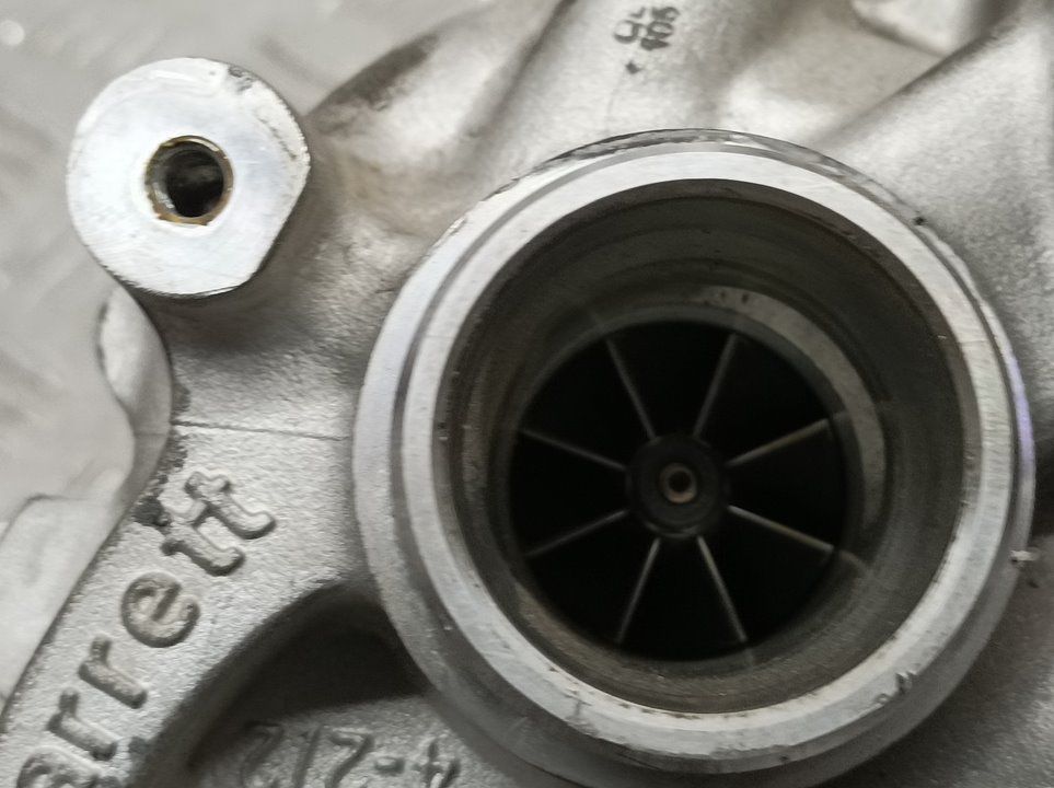 Turbocompresor para Peugeot 208 (P2)