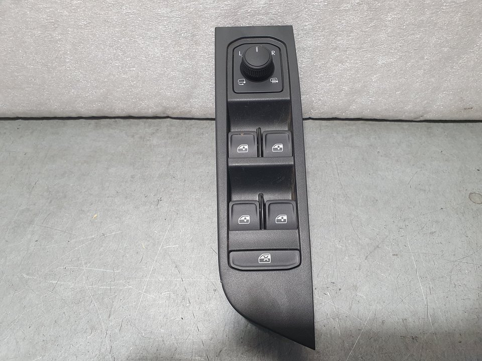 Mando Elevalunas Delantero Izquierdo para Skoda Kamiq (Nw4)