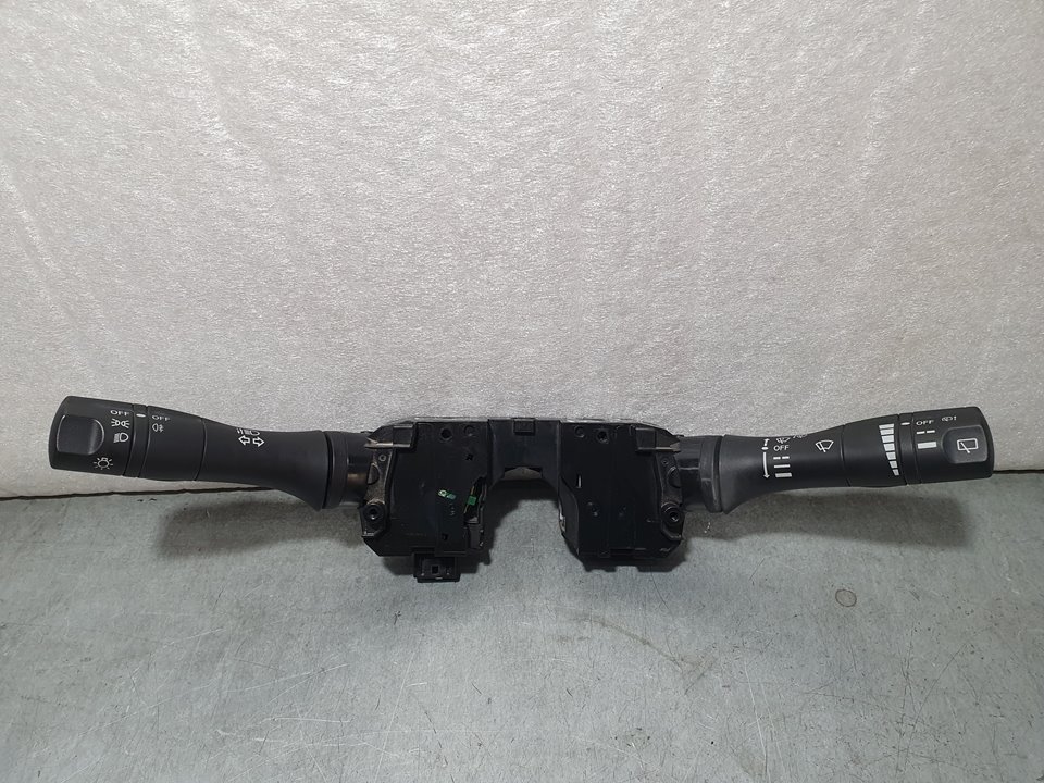 Mando Luces Y Limpia para Nissan Note