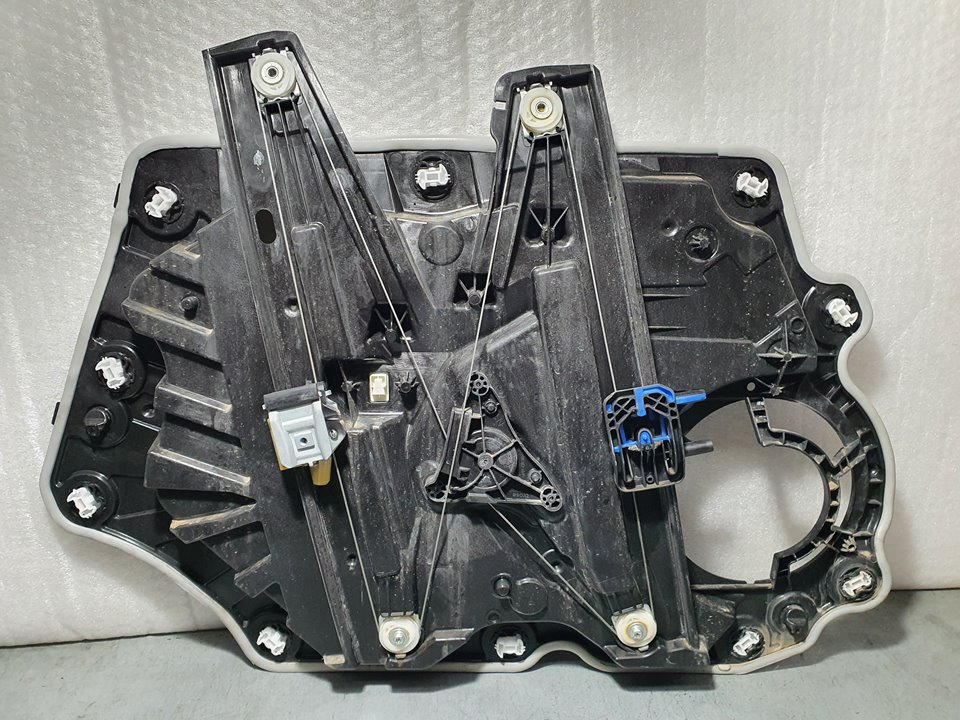 Elevalunas Delantero Derecho para Ford Fiesta (Ce1)