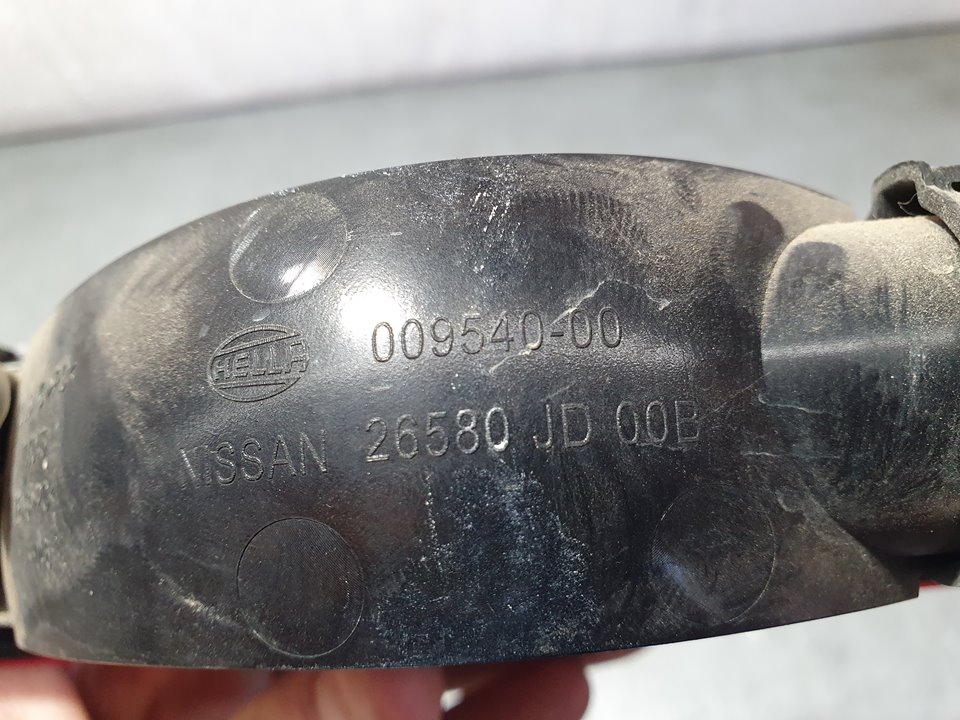 Piloto Trasero Central para Nissan Micra V (K14)