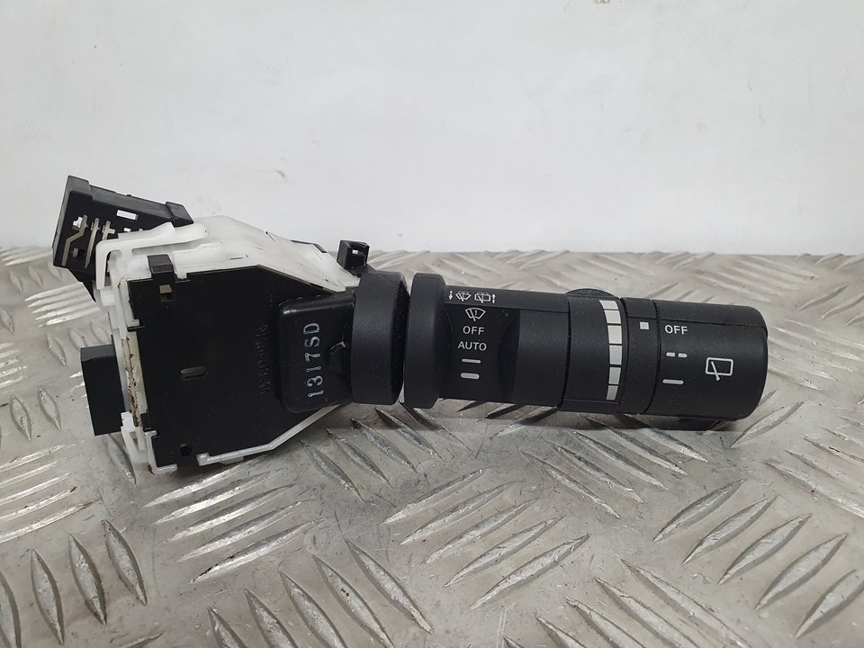 Mando Limpia para Nissan Qashqai+2 (Jj10)