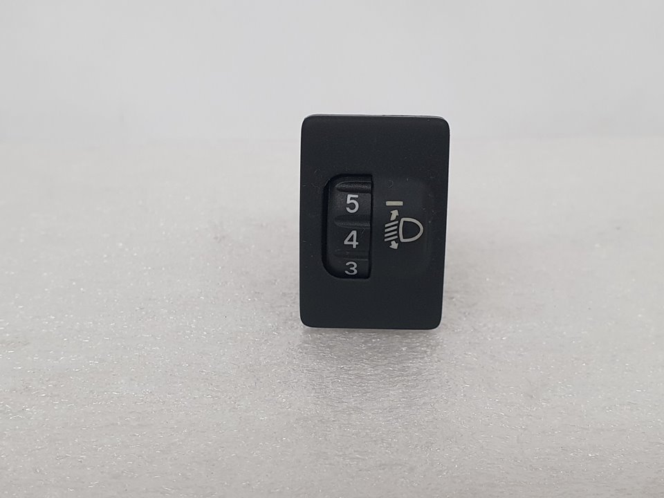 Modulo Electronico para Toyota Auris Touring Sports (E18)
