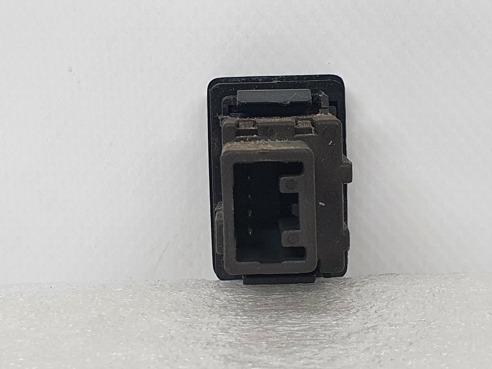Modulo Electronico para Toyota Auris Touring Sports (E18)