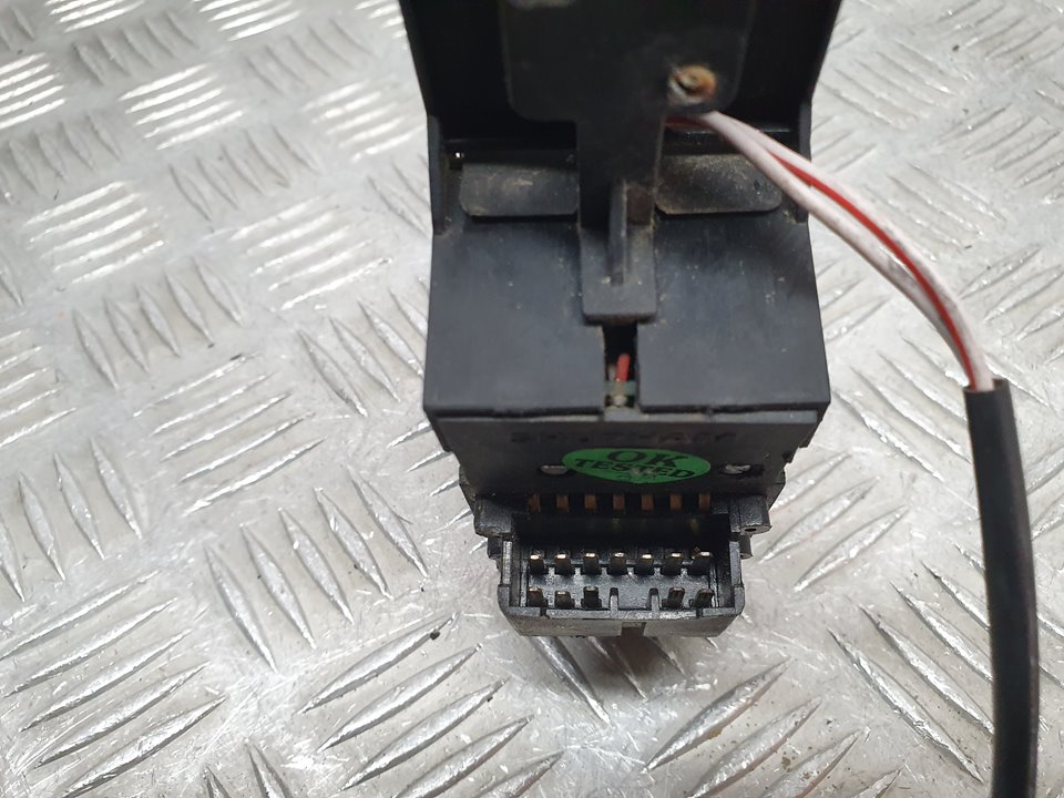Mando Elevalunas Delantero Izquierdo para Tata Grand Safari