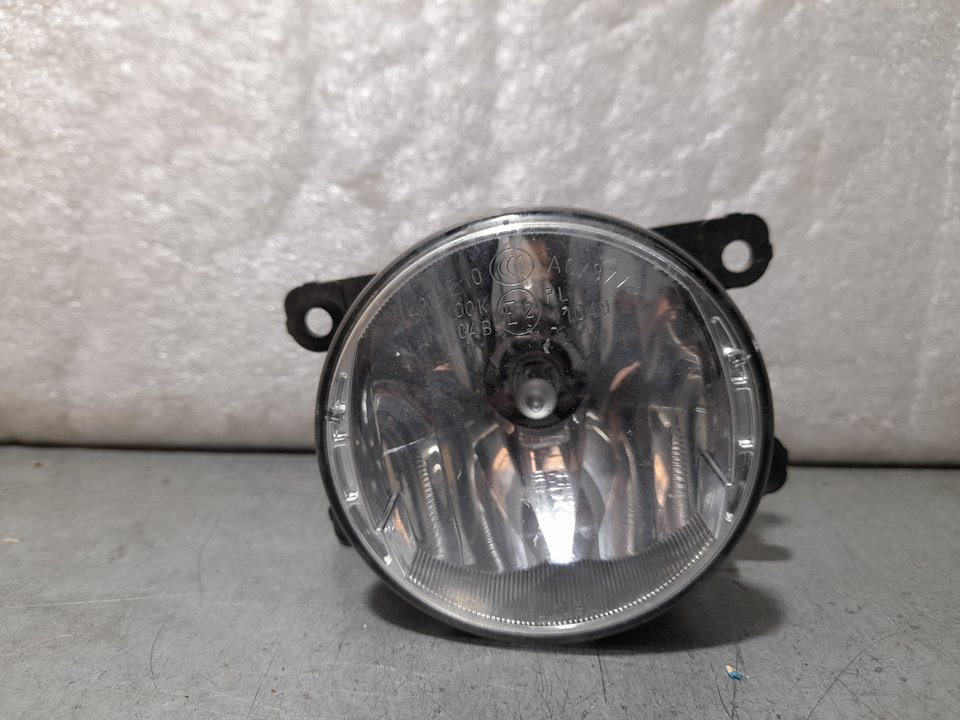 Faro Antiniebla Derecho para Dacia Duster