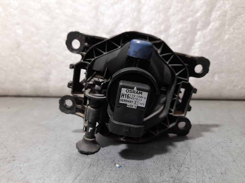 Faro Antiniebla Derecho para Dacia Duster