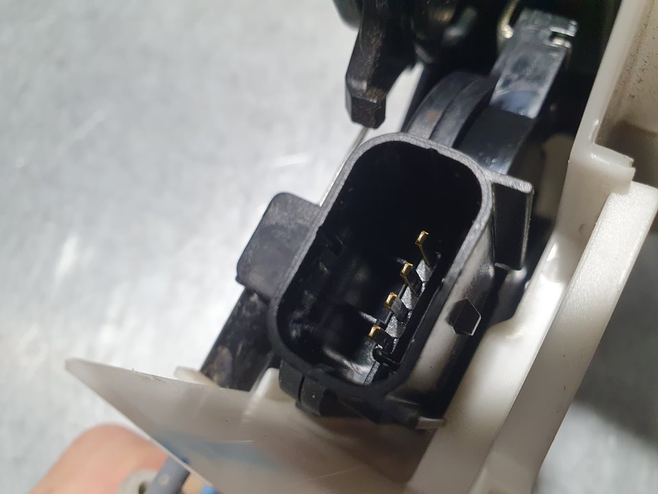 Cerradura Puerta Trasera Derecha para Kia Picanto (Ja)