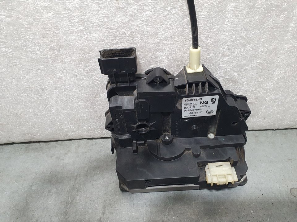 Cerradura Puerta Delantera Derecha para Opel Corsa E