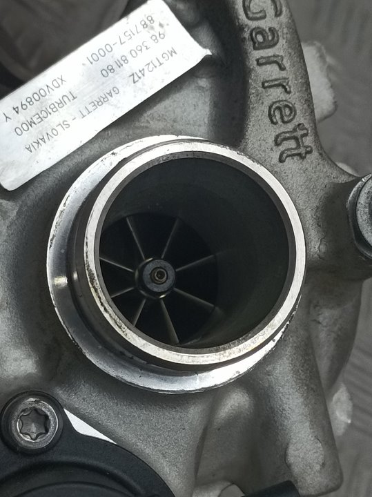 Turbocompresor para Peugeot 208 (P2)
