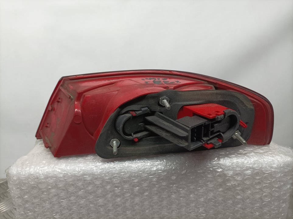 Piloto Trasero Izquierdo para Alfa Romeo 159 Sportwagon (140)