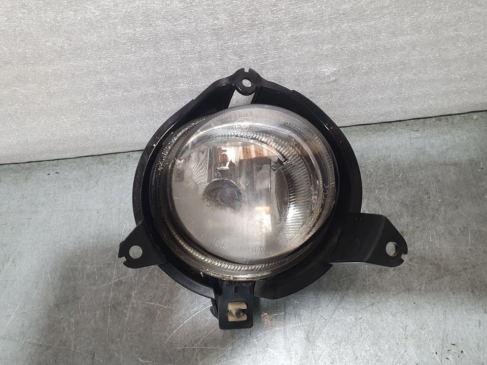 Faro Antiniebla Derecho para Ssangyong Actyon Sports