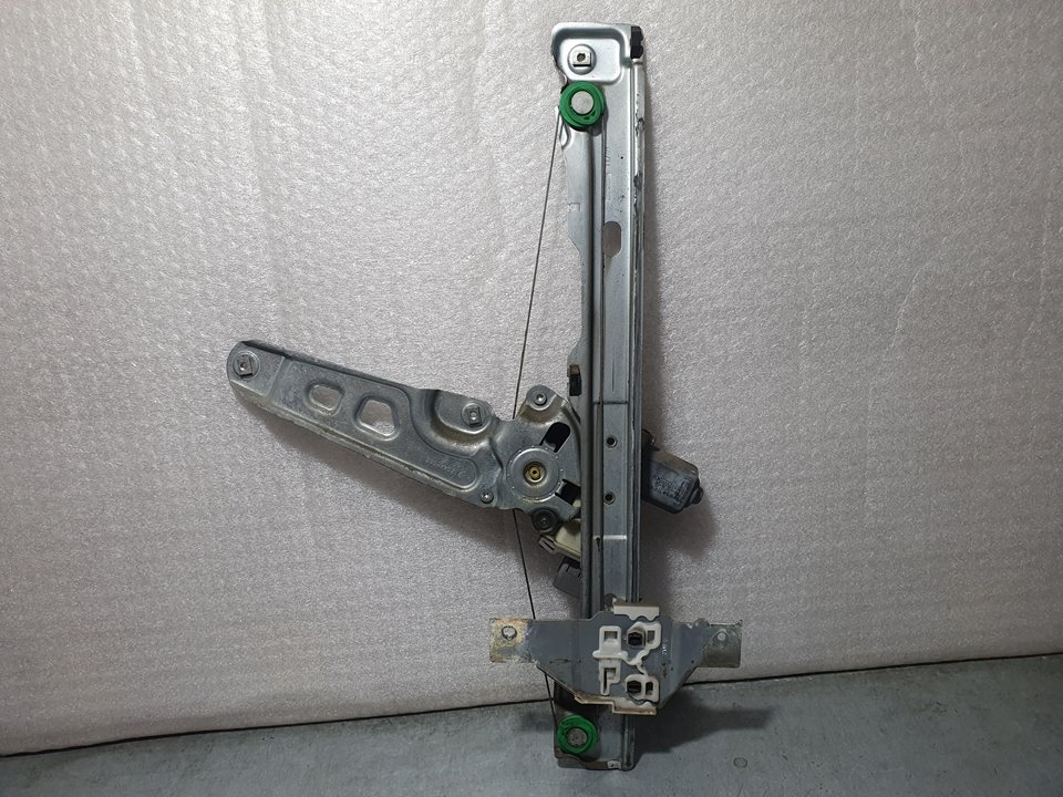 Elevalunas Delantero Derecho para Peugeot 5008