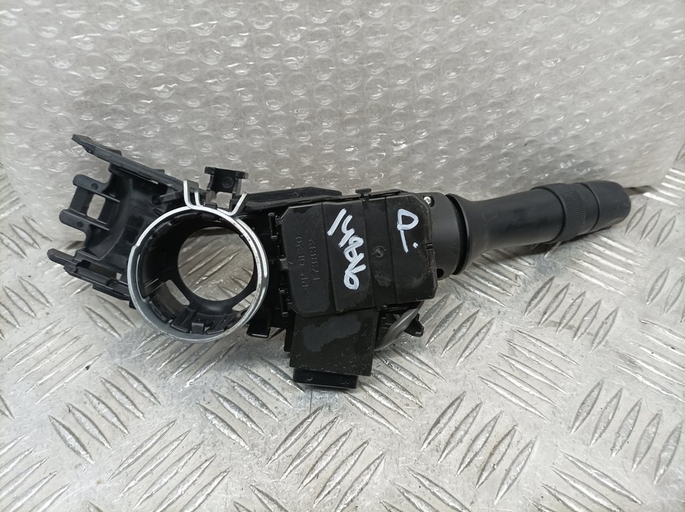 Mando Luces para Toyota Avensis (T27)