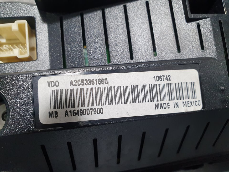 Cuadro Instrumentos para Mercedes-Benz Clase M (W164)