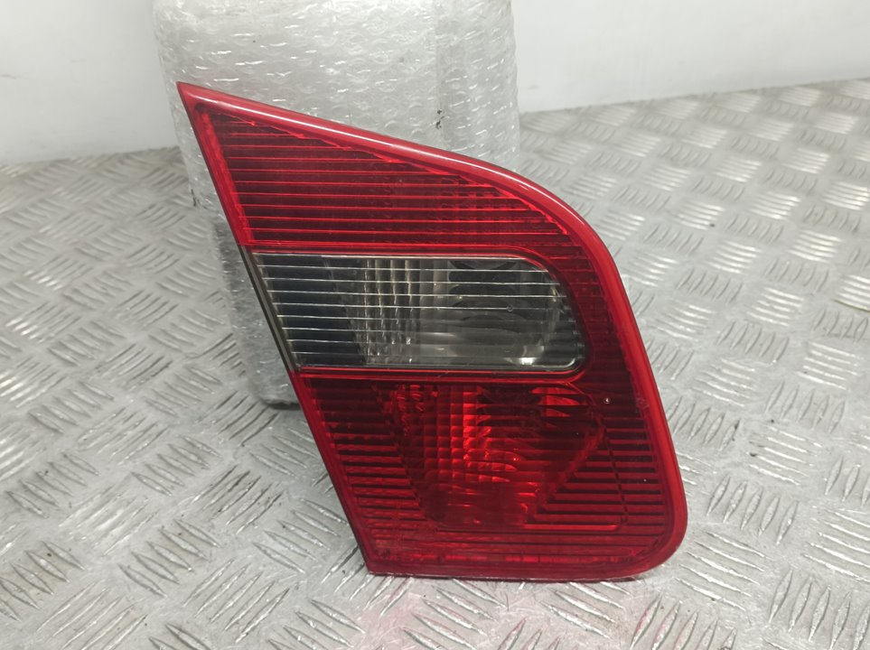Piloto Trasero Izquierdo para Mitsubishi Carisma Berlina 5 (Da0)