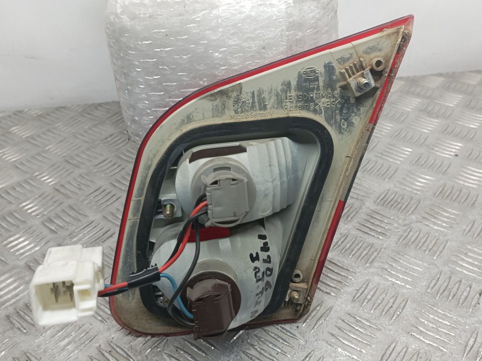 Piloto Trasero Izquierdo para Mitsubishi Carisma Berlina 5 (Da0)